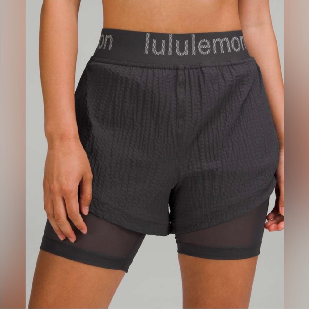 Logo Waistband HR Train Short - NWT